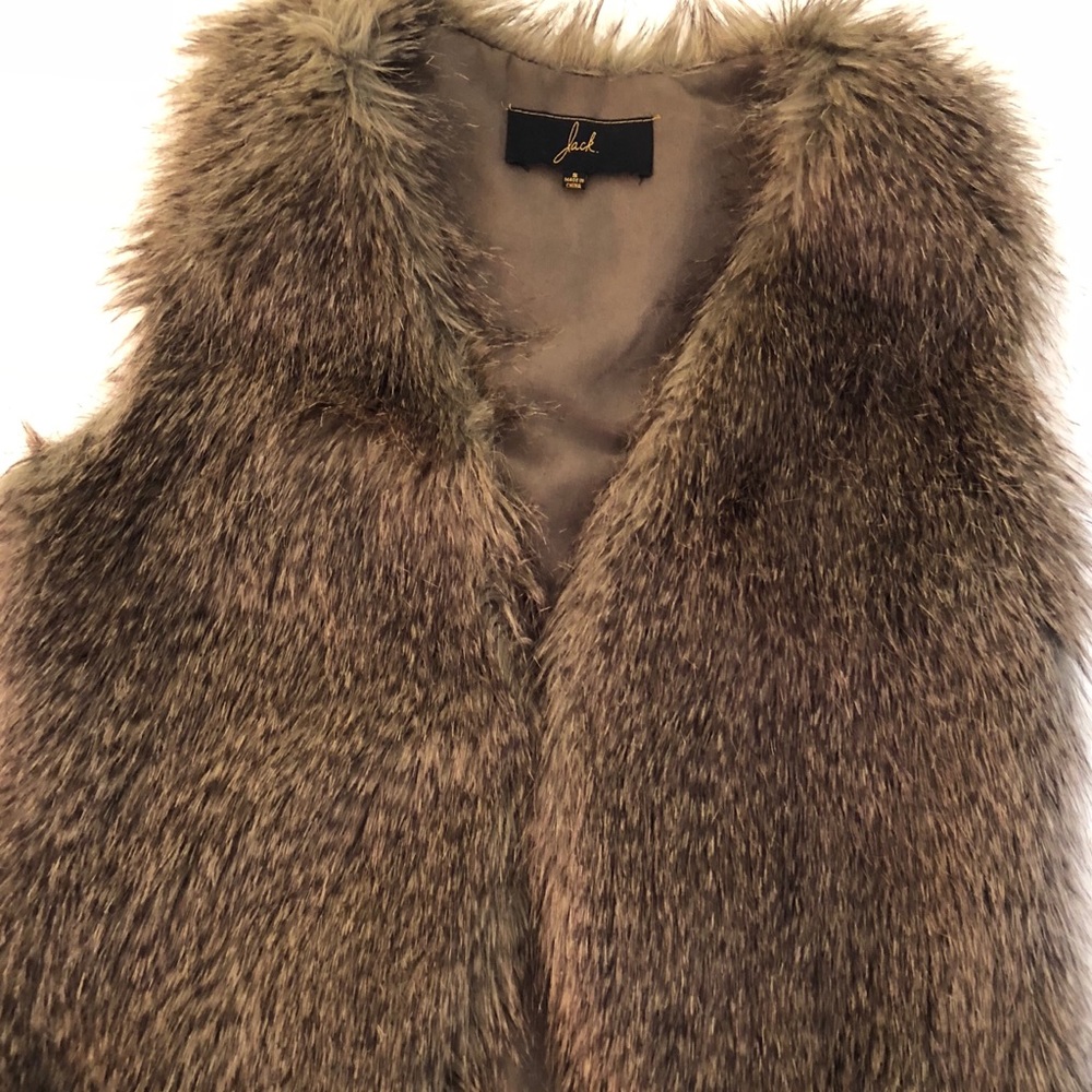 Jack by B.B. Dakota fur vest